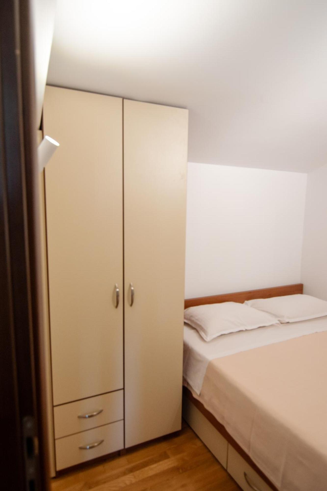 City Center Apartments Tivat Extérieur photo