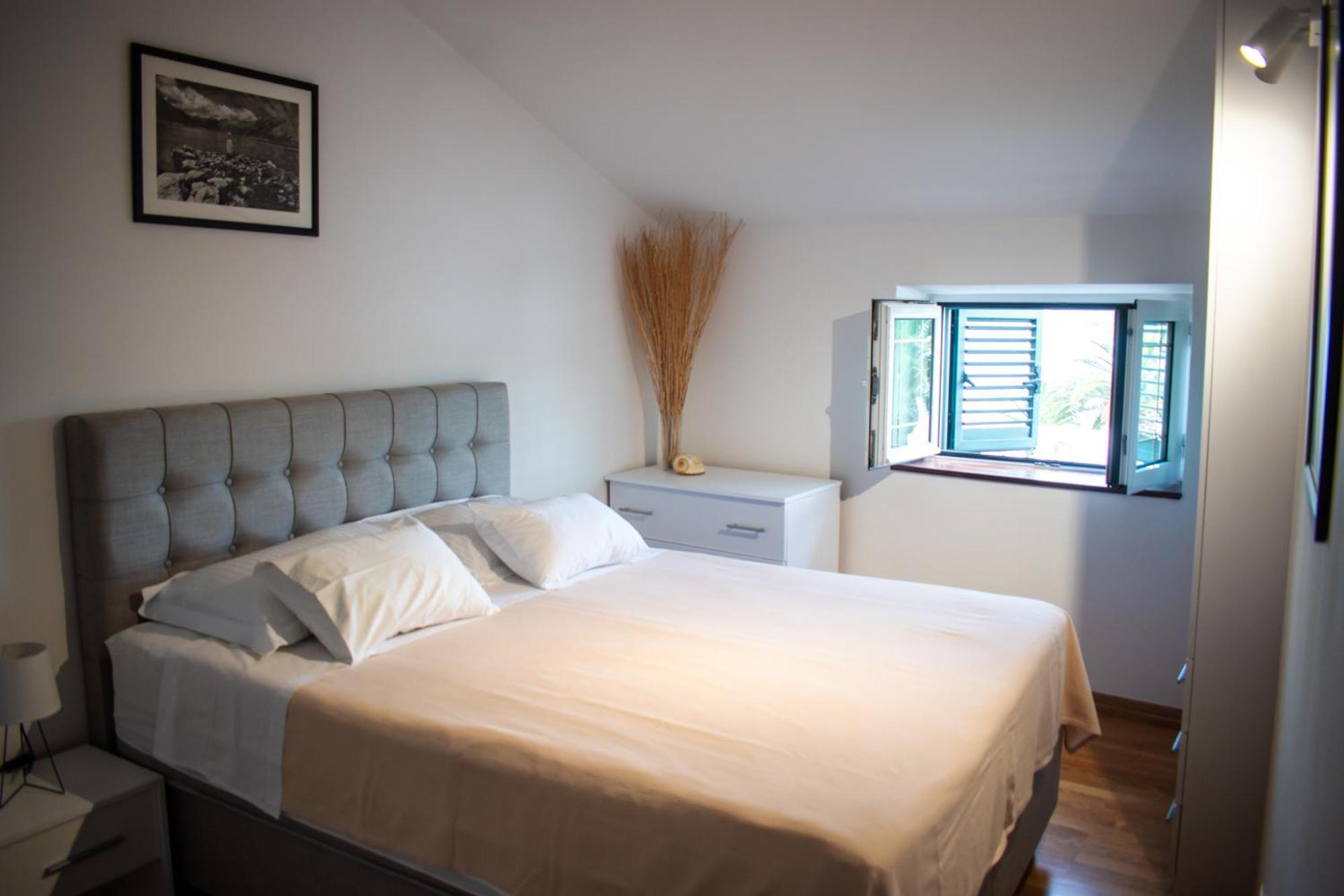 City Center Apartments Tivat Extérieur photo
